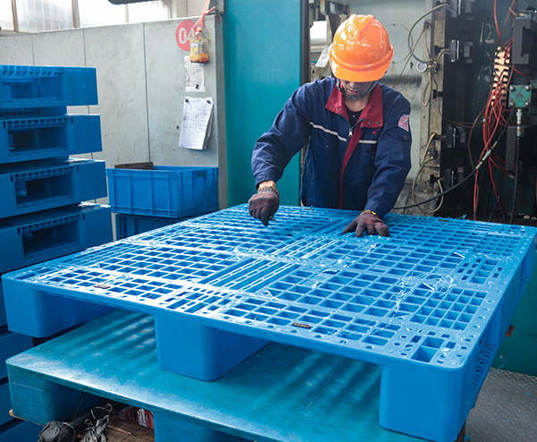 嚴（yán）格的管理（lǐ）製度