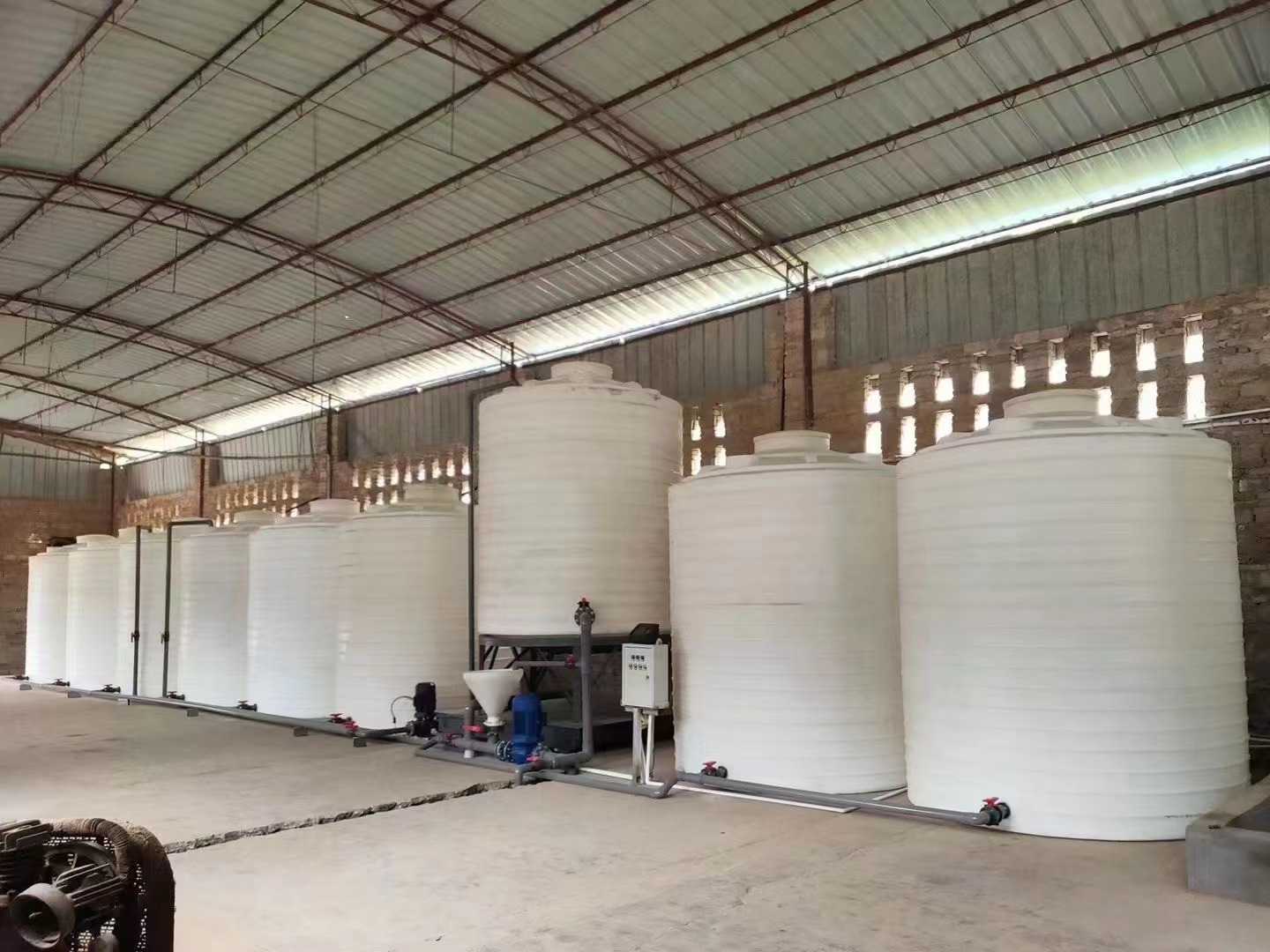 量體裁“罐”：塑料儲罐（guàn）定製服務如何深耕行業應用