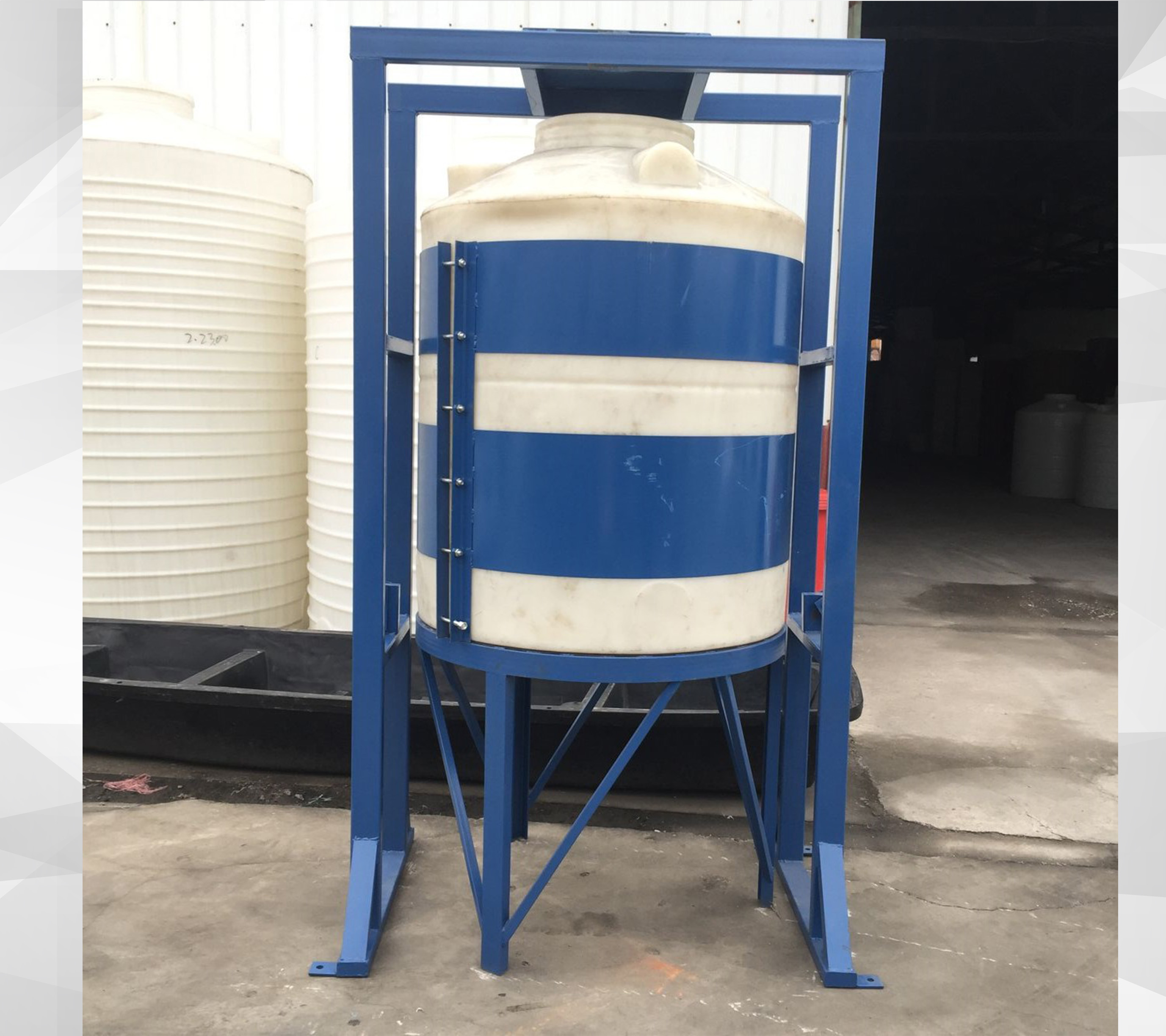 塑（sù）料儲罐：多行業場景下的（de）可靠解決方案